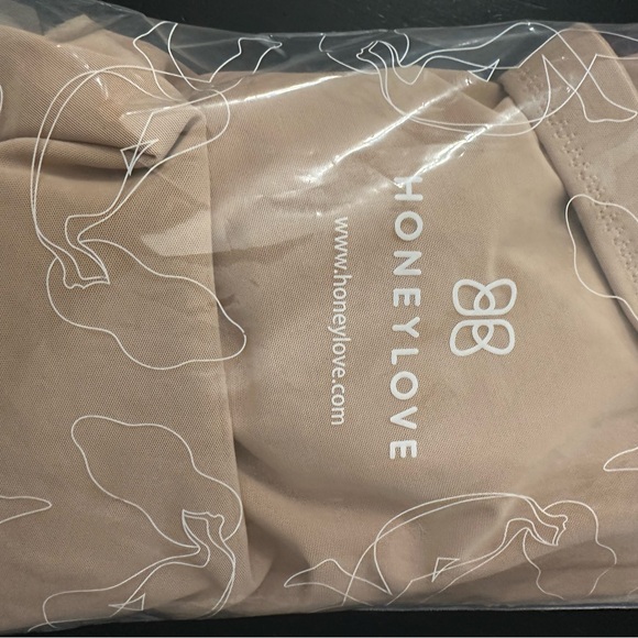 NEW IN PACKAGE HoneyLove superpower short in Sand color 1x shapewear - Picture 5 of 5